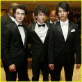 /album/galeria-de-fotos/jonas-brothers-white-house-correspondents-dinner-jpg/